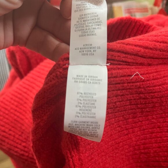 Aerie Red  crewneck sweater  oversized  relaxed  Small cable knit  plush feel - Picture 6 of 6